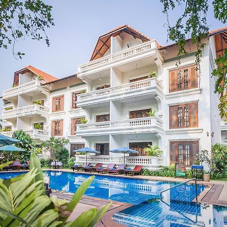 Chateau D'Angkor La Residence Сиемрип Экстерьер фото