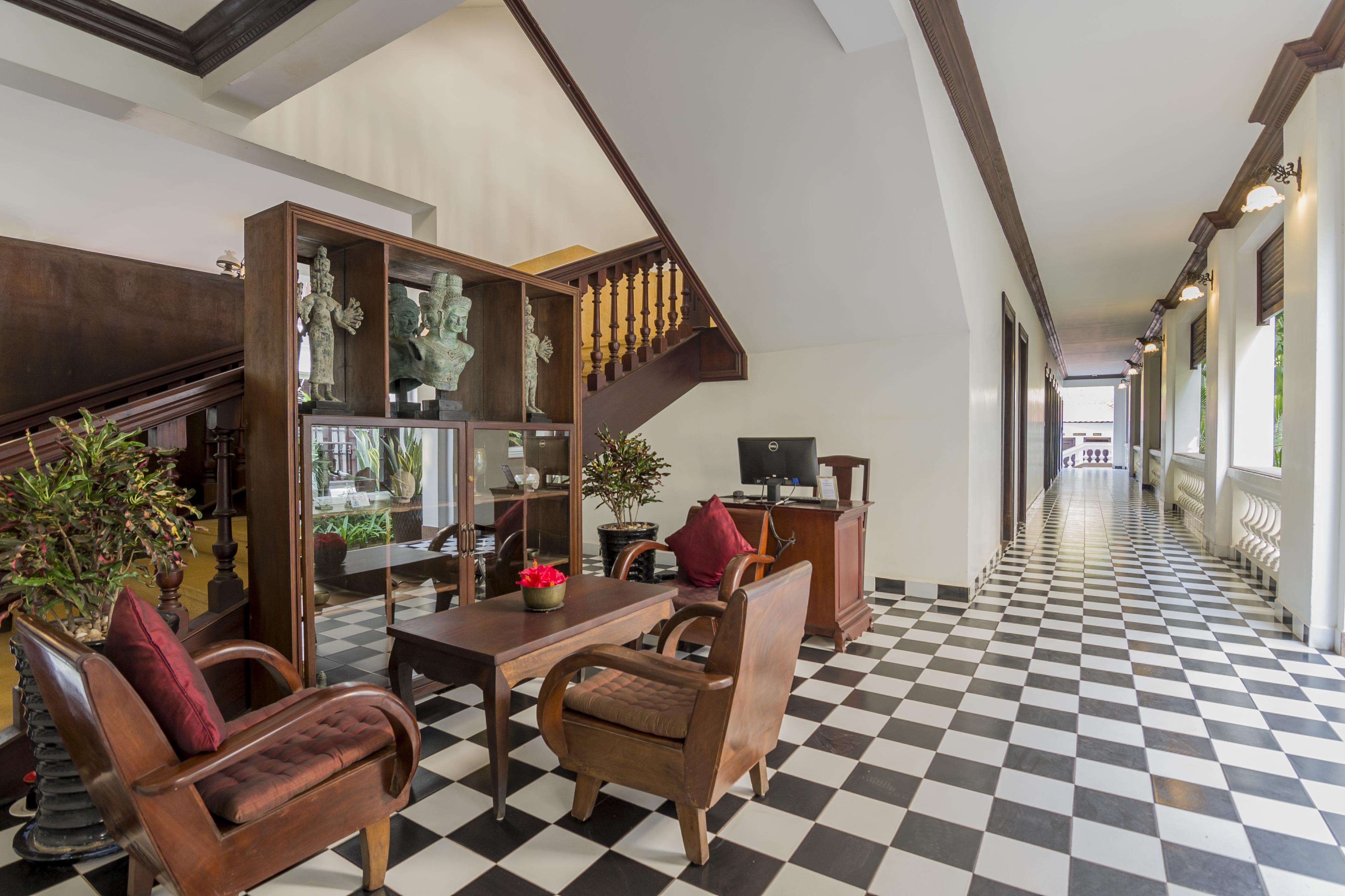Chateau D'Angkor La Residence Сиемрип Экстерьер фото