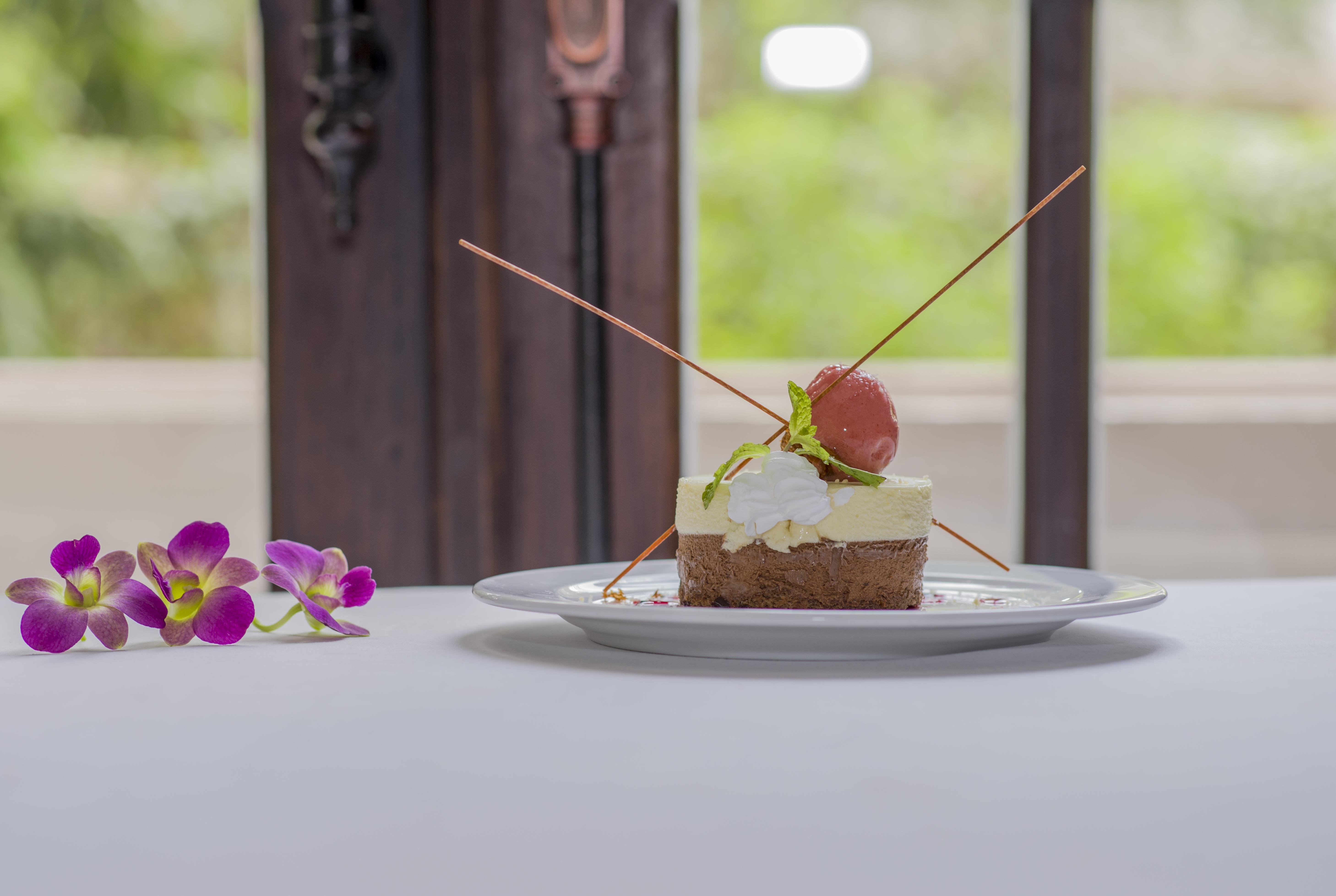 Chateau D'Angkor La Residence Сиемрип Экстерьер фото