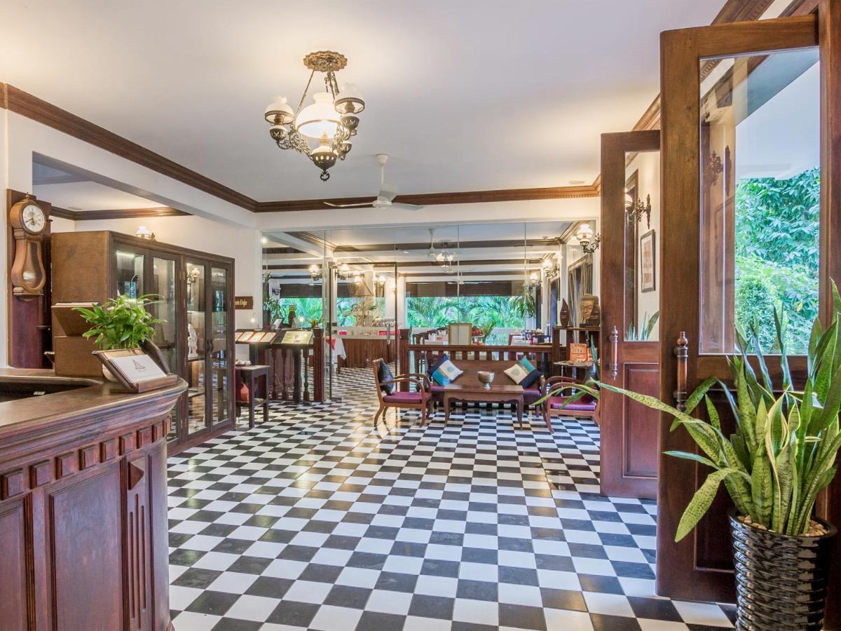 Chateau D'Angkor La Residence Сиемрип Экстерьер фото